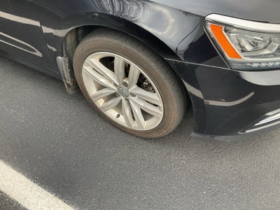 2018 Volkswagen Passat 2.0T SE