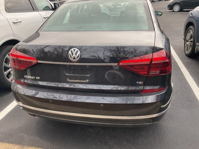 2018 Volkswagen Passat 2.0T SE
