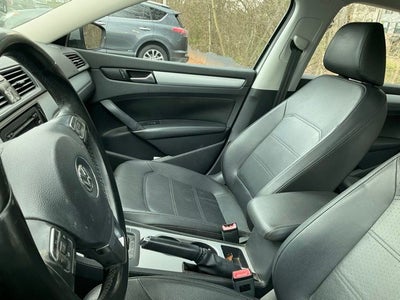 2013 Volkswagen Passat 2.5 SE