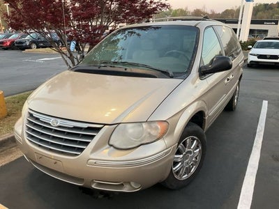 2006 Chrysler Town & Country Limited