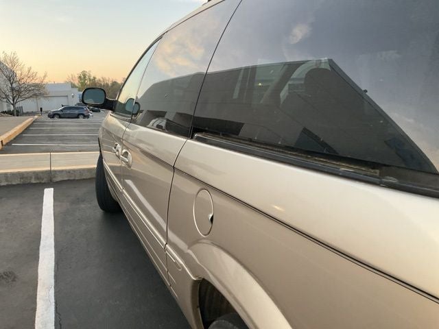 2006 Chrysler Town & Country Limited