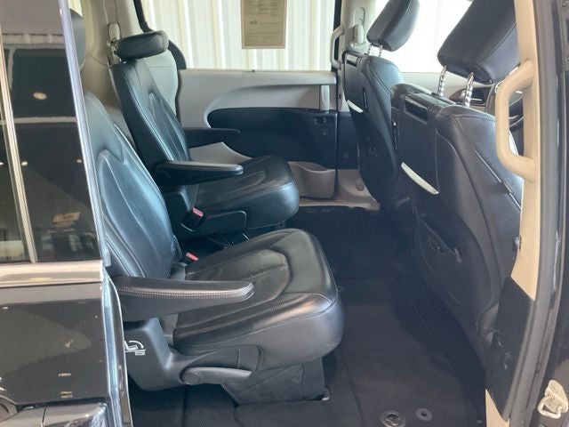 2018 Chrysler Pacifica Touring L Plus