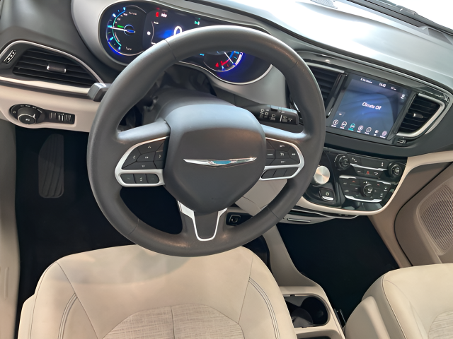 2018 Chrysler Pacifica Hybrid Touring Plus