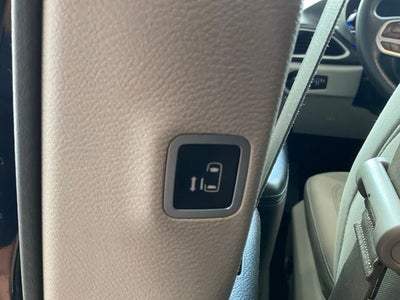 2018 Chrysler Pacifica Hybrid Touring Plus