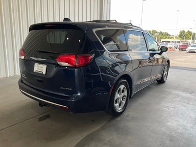 2018 Chrysler Pacifica Hybrid Touring Plus