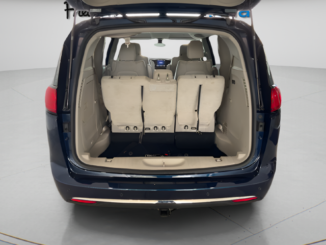 2018 Chrysler Pacifica Hybrid Touring Plus