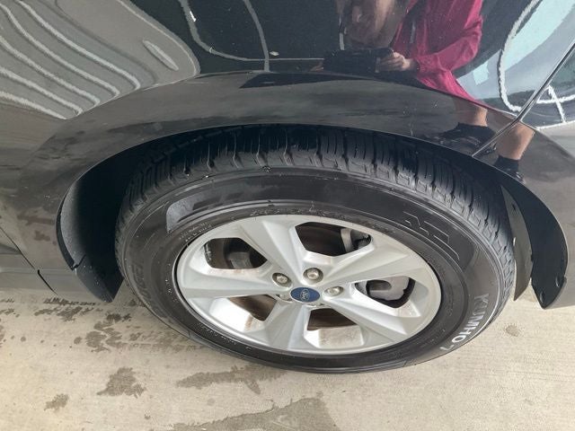 2021 Ford Edge SE