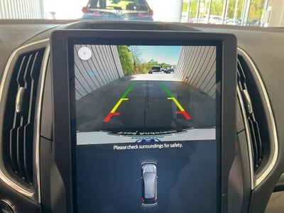 2023 Ford Edge Titanium