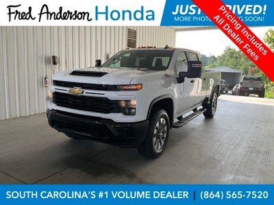 2026 Chevrolet Silverado 2500HD Custom