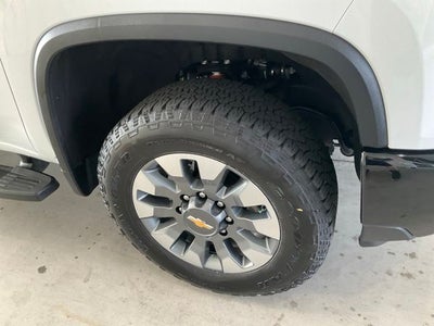 2026 Chevrolet Silverado 2500HD Custom