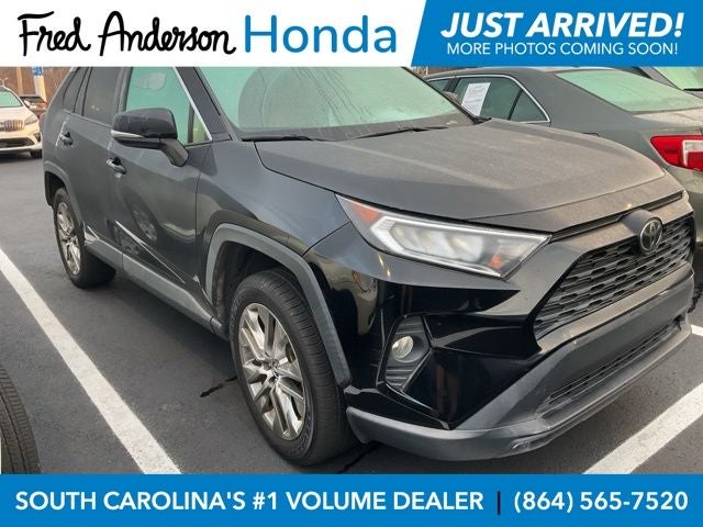 2019 Toyota RAV4 XLE Premium