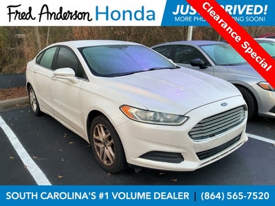2014 Ford Fusion SE