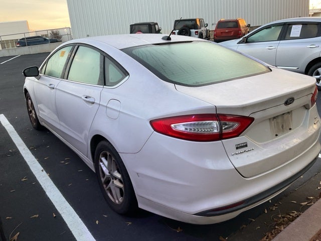 2014 Ford Fusion SE