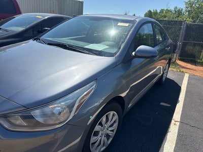 2018 Hyundai Accent SE