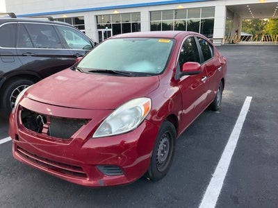 2012 Nissan Versa 1.6 SV