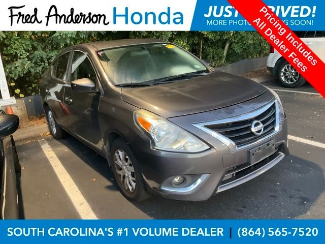 2015 Nissan Versa 1.6 SV