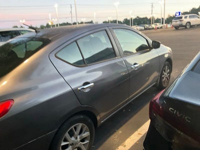 2015 Nissan Versa 1.6 SV
