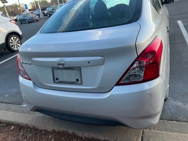 2015 Nissan Versa 1.6 S