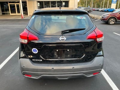 2020 Nissan Kicks S
