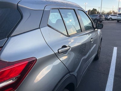 2020 Nissan Kicks SV