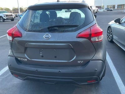 2020 Nissan Kicks SV