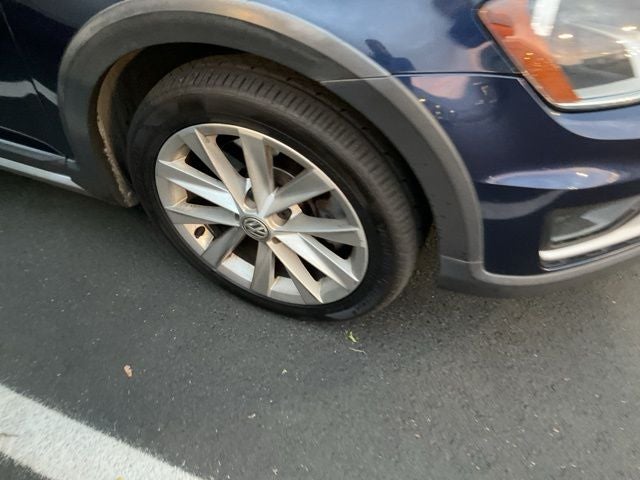 2017 Volkswagen Golf Alltrack 4Motion