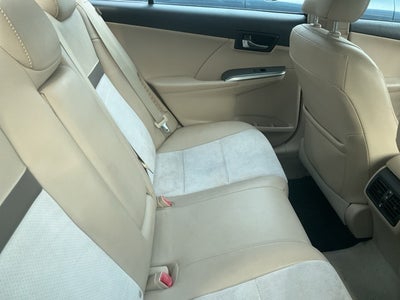 2012 Toyota Camry Hybrid XLE