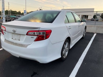 2014 Toyota Camry SE