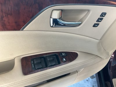 2011 Toyota Avalon Base