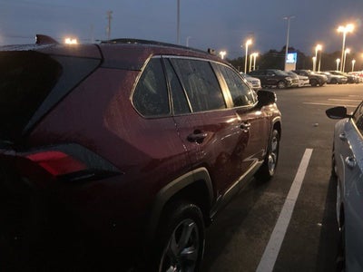 2021 Toyota RAV4 Hybrid XLE Premium