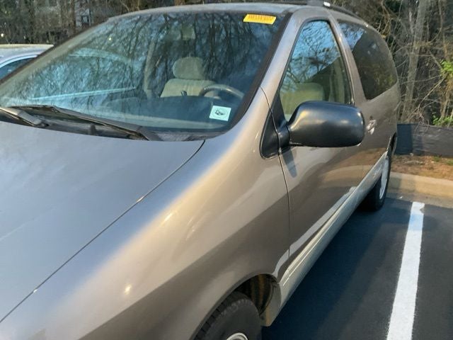 1998 Toyota Sienna LE