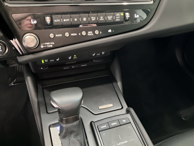 2022 Lexus ES 350