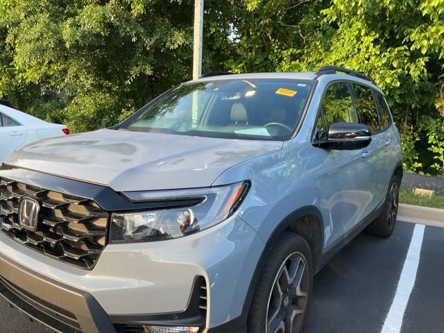 2023 Honda Passport Elite
