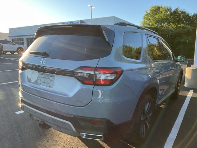 2023 Honda Pilot Elite