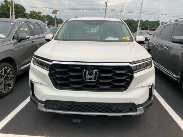 2024 Honda Pilot EX-L 8 Passenger