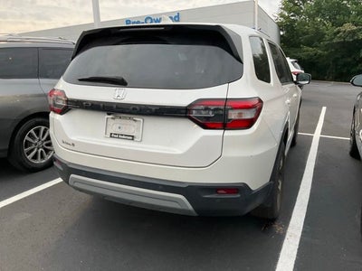 2024 Honda Pilot EX-L 8 Passenger