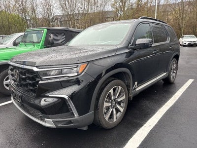 2025 Honda Pilot Touring