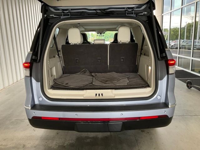 2023 Lincoln Navigator L Black Label