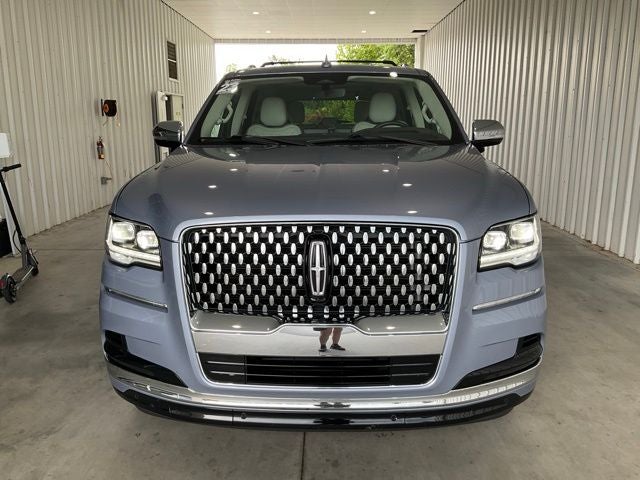 2023 Lincoln Navigator L Black Label