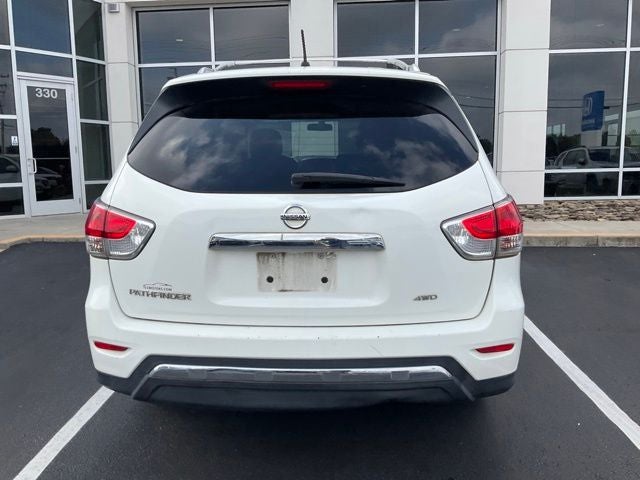 2015 Nissan Pathfinder S