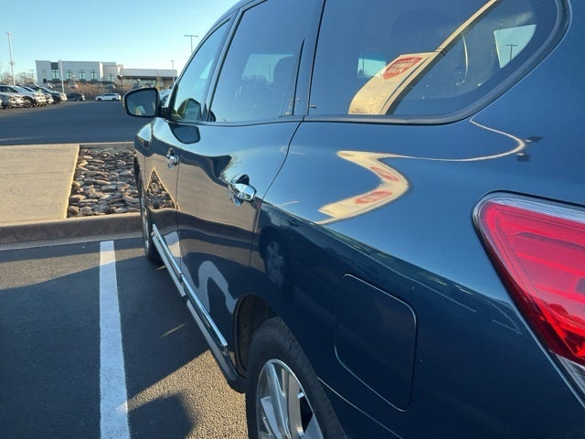 2014 Nissan Pathfinder Platinum