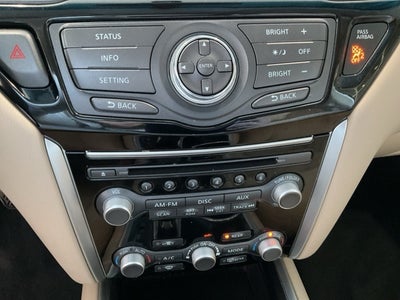 2016 Nissan Pathfinder SV