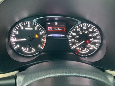 2016 Nissan Pathfinder SV