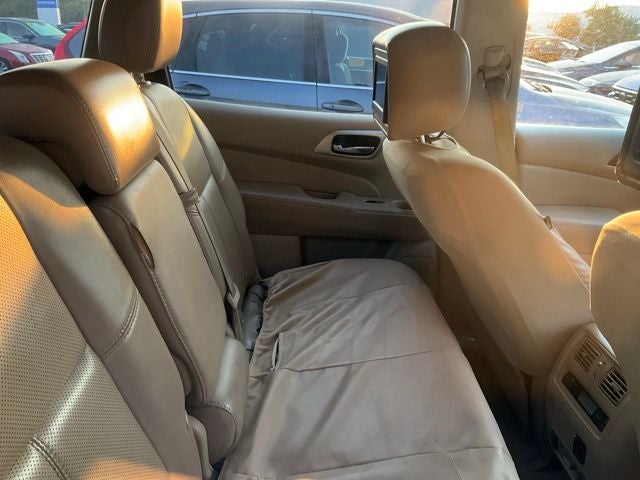 2014 Nissan Pathfinder Platinum