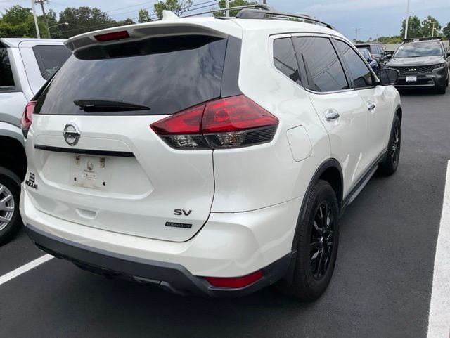 2018 Nissan Rogue SV