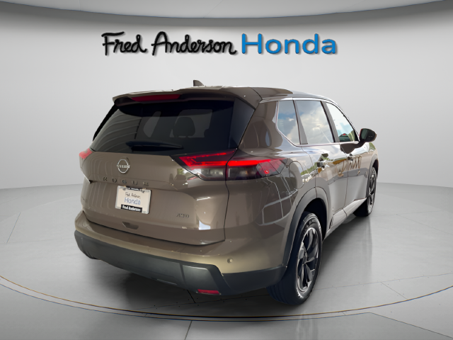 2025 Nissan Rogue SV