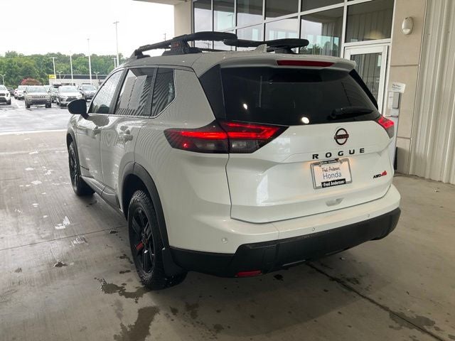 2025 Nissan Rogue Rock Creek