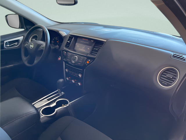 2020 Nissan Pathfinder SV