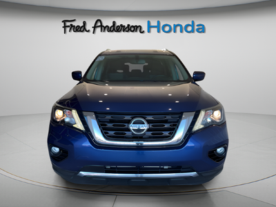 2020 Nissan Pathfinder SV