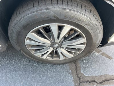 2017 Nissan Pathfinder SL
